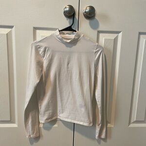 Hollister Ivory Long Sleeve Turtleneck